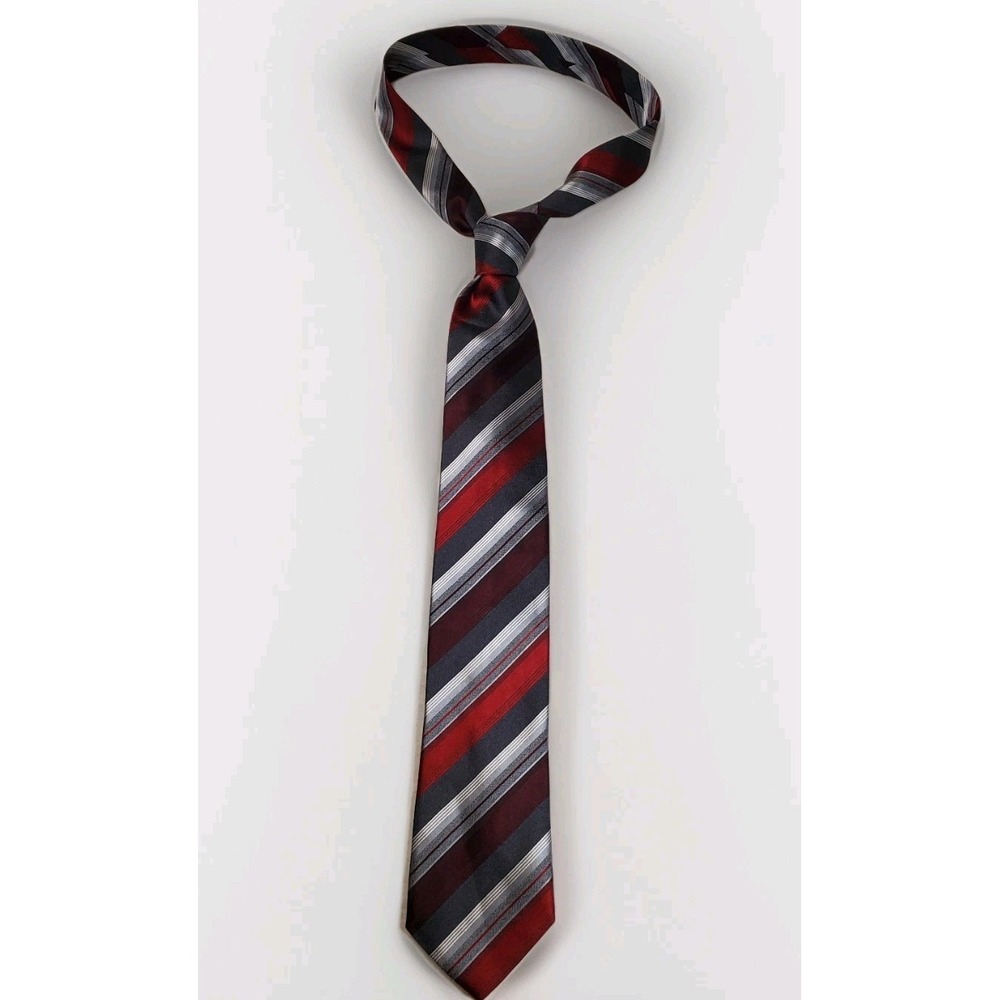 Kenneth Cole Reaction 100% Silk Men's Neck Tie Red Grey And Black 58 Inches - Picture 7 of 7